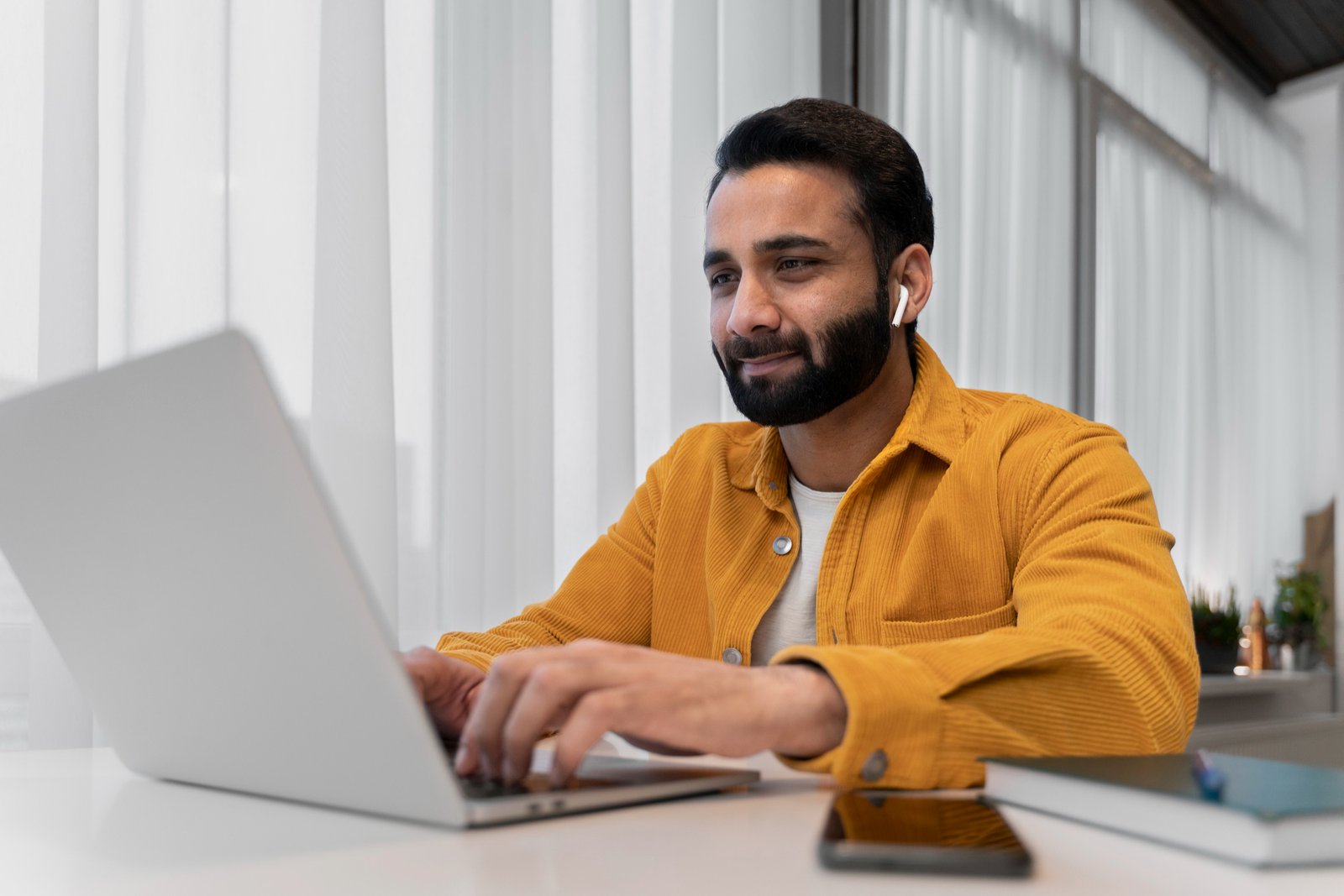How to Manage and Reduce MVP Development Costs (Save 40% Without Compromising Quality)